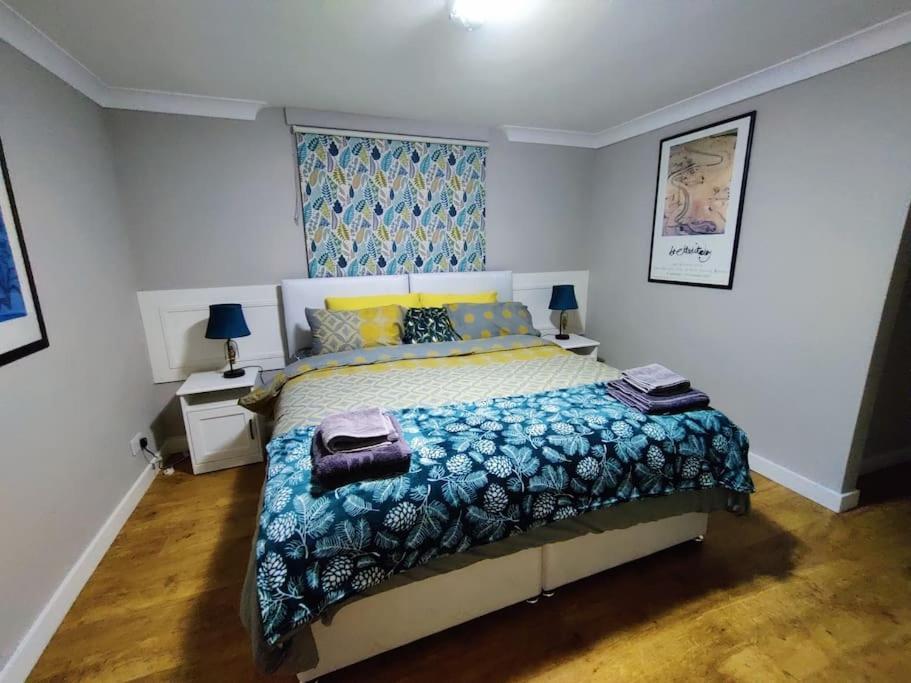 Holiday home The Nook Located In A Beautiful Garden Setting With Parking *